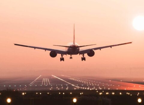 İstanbul-İrəvan aviareysinin sayı artırılır