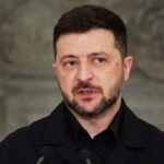 Zelenski müharibəyə dair 2 mühüm fərman imzaladı