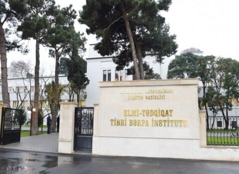 “Baş həkim məndən bonus tələb edir, rəsmi sənədləri saxtalaşdırır” – ŞOK İDDİA ilə bağlı RƏSMİ CAVAB