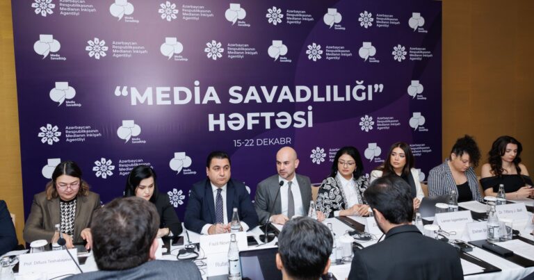 “Dövlətin media və cəmiyyət ilə kommunikasiyası media savadlılığı kontekstində” adlı dəyirmi masa təşkil olundu “Dövlətin media və cəmiyyət ilə kommunikasiyası media savadlılığı kontekstində” adlı dəyirmi masa təşkil olundu
