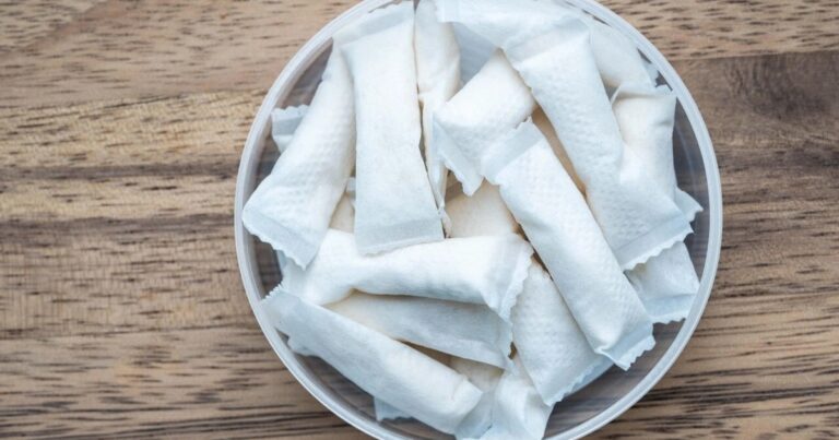Məktəblilər arasında təhlükə: Siqaretə alternativ “snus”un mənfi təsirləri nələrdir? Məktəblilər arasında təhlükə: Siqaretə alternativ “snus”un mənfi təsirləri nələrdir?
