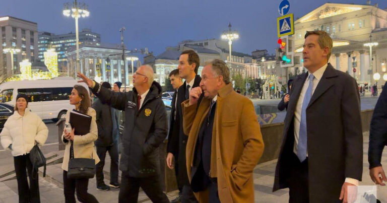 Uitkoff Kremlə gəldi Uitkoff Kremlə gəldi