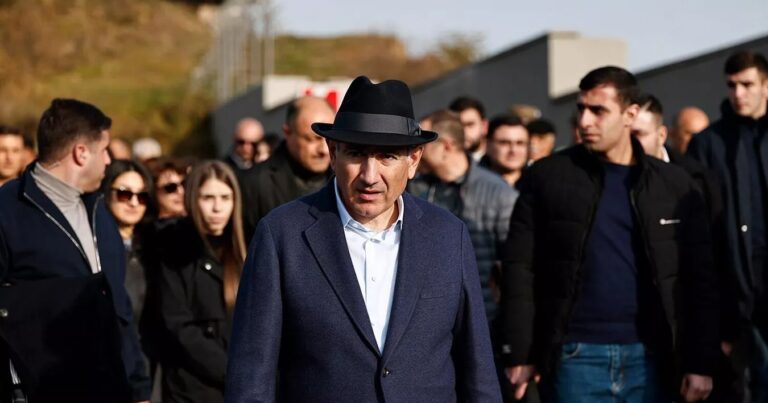 Paşinyan təcili Azərbaycanla sərhədə gəldi: Nə baş verir? Paşinyan təcili Azərbaycanla sərhədə gəldi: Nə baş verir?