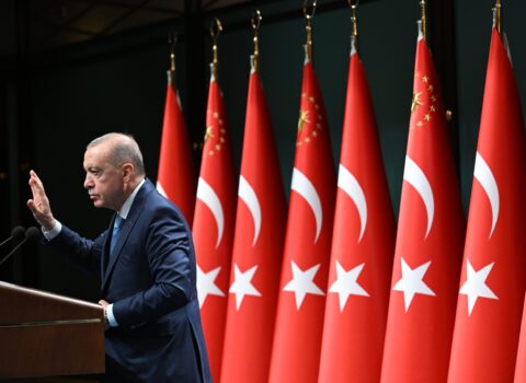 Ərdoğandan xəbərdarlıq: “Bütün prosesləri diqqətlə izləyirik”