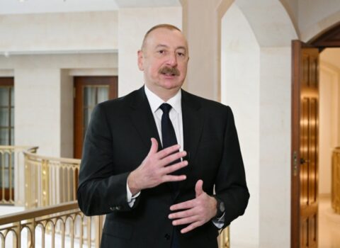 “Onlara gizli mənbələrdən də pul ötürülürdü” – Prezident