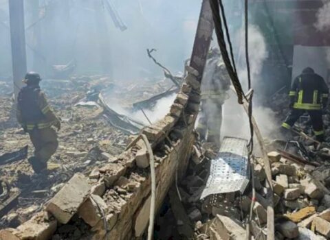 Rusiya ordusu Donetskə zərbələr endirdi