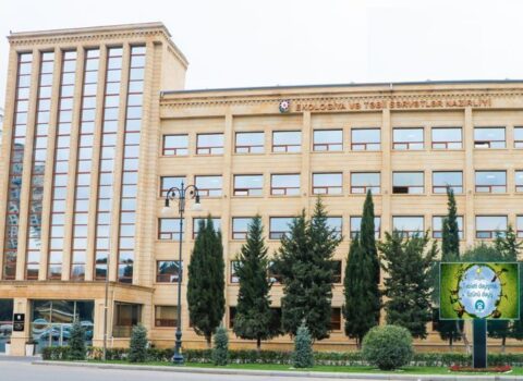 Nazirliyin əməkdaşları vətəndaşı qanunsuz cərimələyiblər