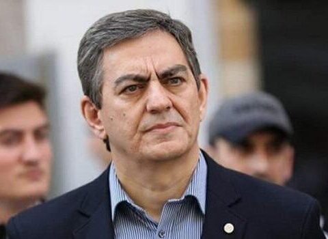 30 ildir sədrdir, məhkəməsinə 30 adam gəlmədi…