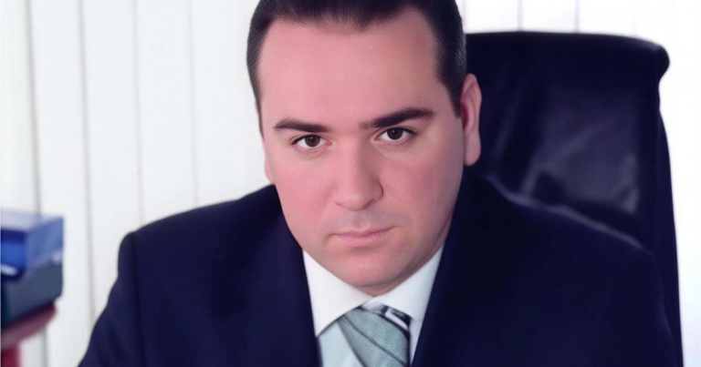 SON DƏQİQƏ: Ramiz Mehdiyevin oğlu işdən çıxarıldı SON DƏQİQƏ: Ramiz Mehdiyevin oğlu işdən çıxarıldı