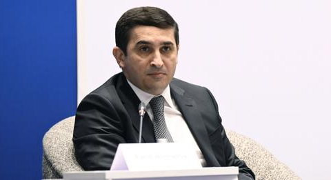 Nazir onları vəzifəsindən azad etdi