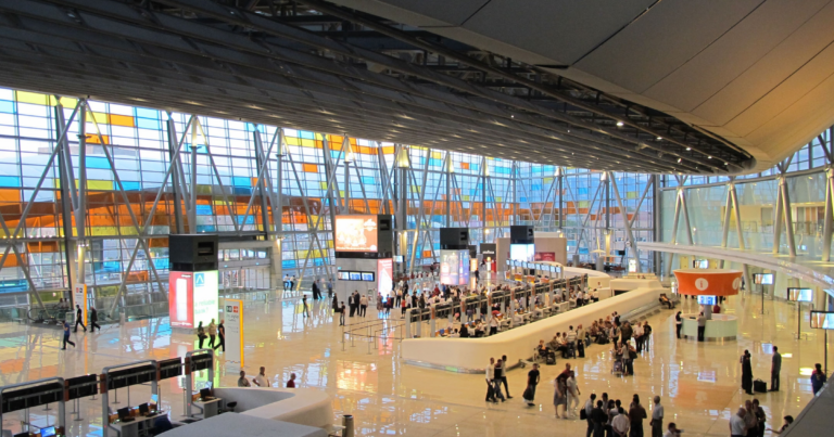 Təyyarələr İrəvana eniş edə bilmir Təyyarələr İrəvana eniş edə bilmir