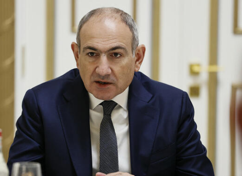 Paşinyan: Onun varlığı dağıdıcı zərər vurur