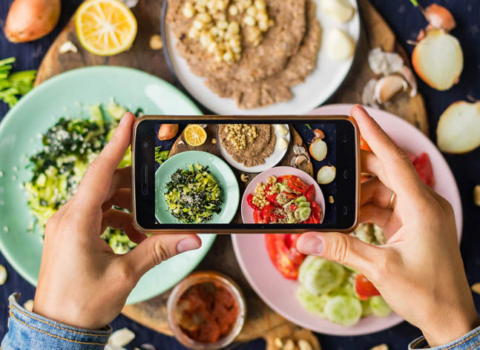 Food blogerlər insanları BELƏ ALDADIR – ŞOK FOTOLAR