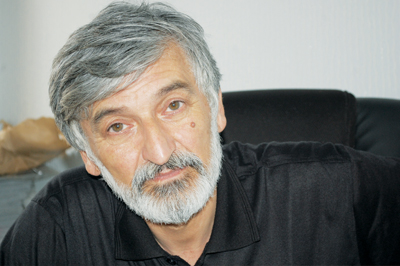 Xalq artisti xəstəxanaya yerləşdirildi 