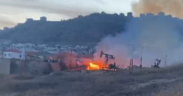 Bakıda neft quyusunda yanğın oldu Bakıda neft quyusunda yanğın oldu
