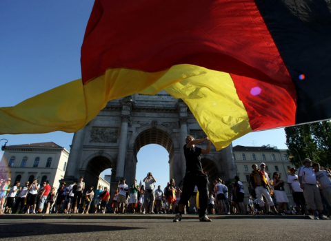 Almaniyada maraqlı hadisə: “İtkin milyonçular” axtarılır