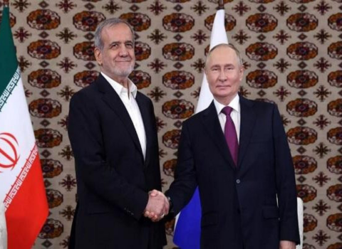 Putin və Pezeşkian Aşqabadda görüşdülər