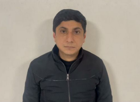 Dövlət qurumlarında olan işlərin həllini vəd edirdi – HƏBS OLUNDU