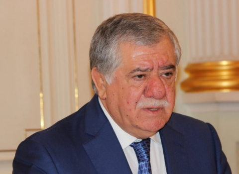 Abbasovun xəyanəti, ermənilərlə qohumluğu və Kremlin sifarişi