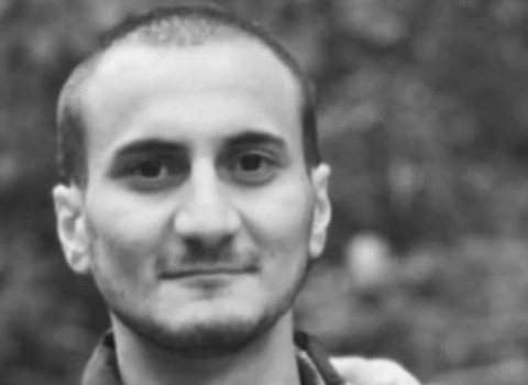 “Xəstələndiyini hospitalda öyrəndik” – Ölən əsgərin atası