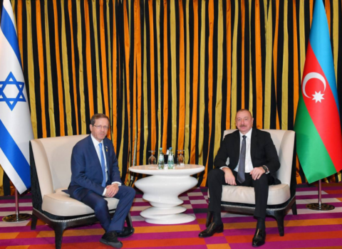 İsxak Hersoq Azərbaycan Prezidentinə zəng etdi