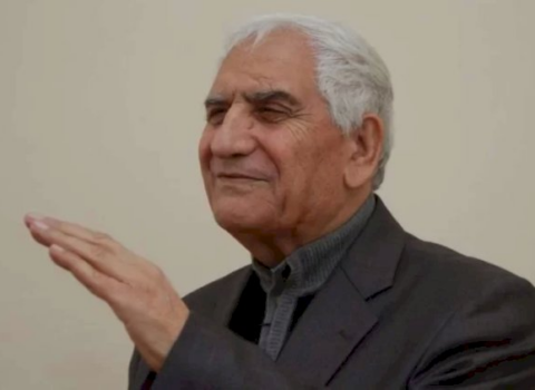 Xəstəxanaya yerləşdirilən Xalq şairindən xəbər var