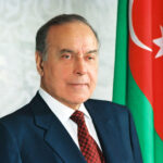 Ümummilli Lider Heydər Əliyevin anım günüdür
