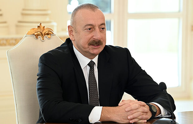 İlham Əliyev Nikol Paşinyanı təbrik etdi