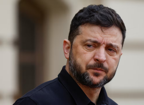 Zelenskinin Britaniya səfəri Ukraynaya nə verəcək?