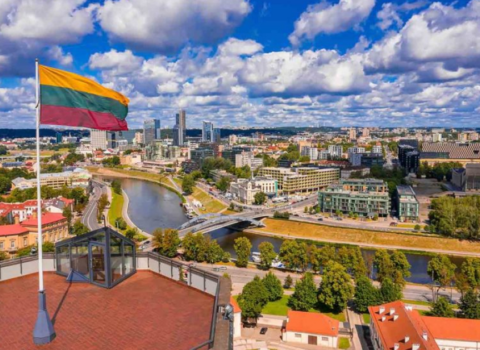Litva ölkə üzrə fövqəladə vəziyyət elan etdi: Nə baş verir?