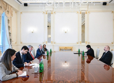 İlham Əliyev Böyük Britaniyanın ticarət elçisini qəbul etdi