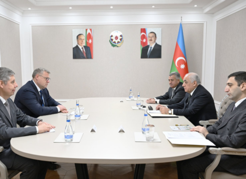 Əli Əsədov Həştərxan vilayətinin qubernatoru ilə görüşdü