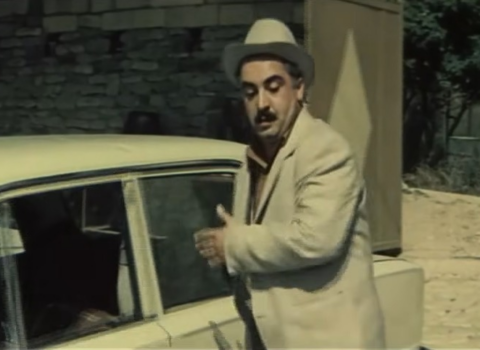 “Bəyin oğurlanması” filmində Yaşar Nurinin sürdüyü “VAZ” görün kimin imiş… – FOTO