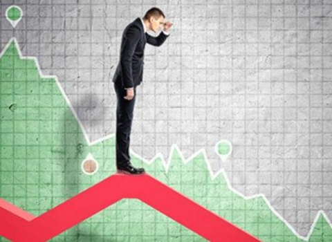 Devalvasiya riskini artıran ƏSAS AMİL: Manat TƏHLÜKƏDƏDİR?