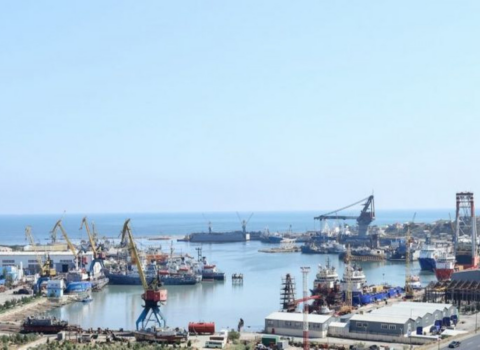 Bu işçilər fəaliyyətdə olan digər zavodlara köçürüləcək