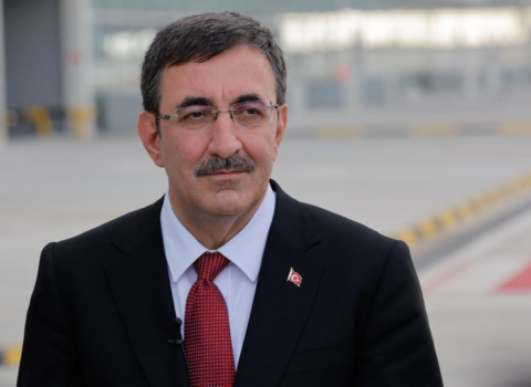 Türkiyənin vitse-prezidenti Azərbaycana gəldi