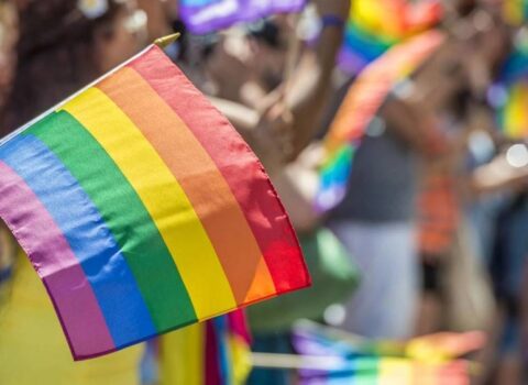 Qazaxıstan parlamenti LGBT təbliğatını qadağan edən qanunu təsdiqlədi