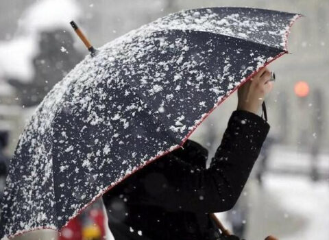 Regionlara güclü qar yağır: Bakıya nə vaxt çatacaq?