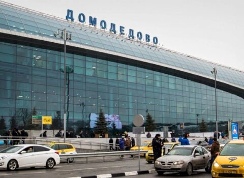 Moskvadan Gəncəyə uçan təyyarə üç saatdan çox yubanıb – SƏBƏB