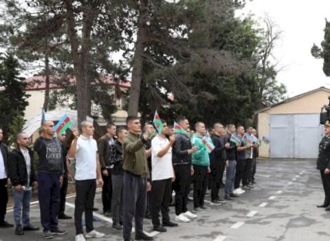 Hərbi xidmətə yararsız şəxslərin NƏZƏRİNƏ