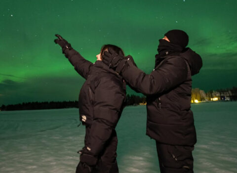 Arda Gülər sevgilisi ilə şimal işıqlarını izlədi – Fotolar