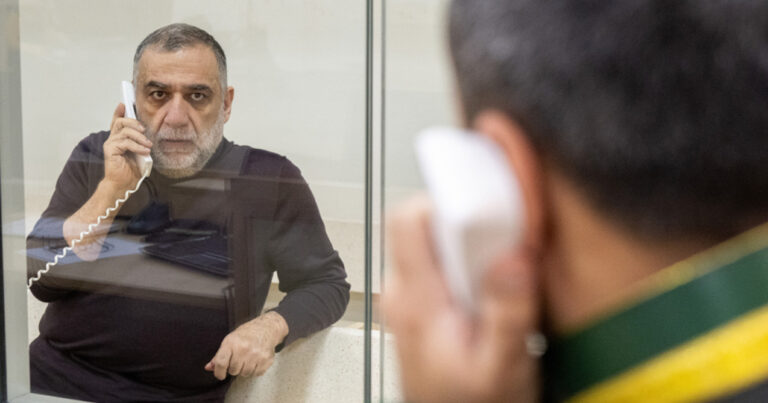 Vardanyanın məhkəməsində ifadələr dinlənilib – Fotolar Vardanyanın məhkəməsində ifadələr dinlənilib – Fotolar