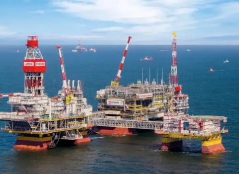 TƏCİLİ: Ukrayna Xəzərdə “Lukoil”in  platformalarını VURDU