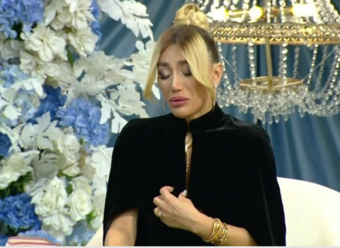 Röya efirdə ağladı: “Onun üçün həyatımı verərəm”