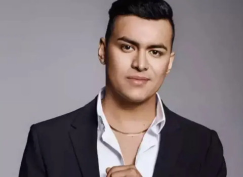 Məşhur müğənni 34 yaşında vəfat etdi