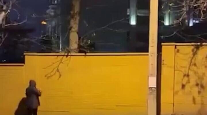 İranda divarlara Tramp üçün mesaj yazıldı – FOTO İranda divarlara Tramp üçün mesaj yazıldı – FOTO