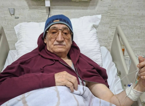 Əbdül Mahmudov xəstəxanadan danışdı: “Zəng edib, Rasim Balayevə deyəcəyəm ki… “