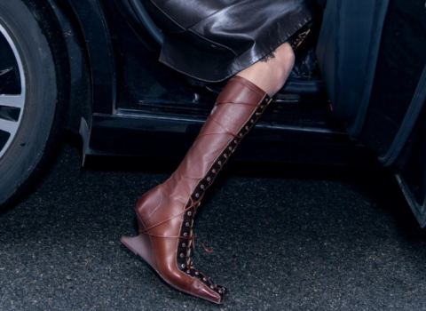 9 min manatliq ayaqqabıları ilə gündəmdə – FOTO