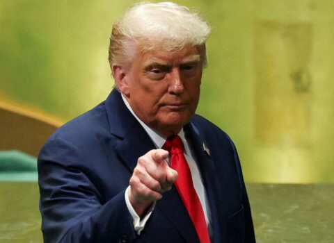 Tramp yenə İran rəhbərliyinə hədə-qorxu gəldi