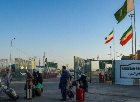 Pakistan İrana səfərlə bağlı vətəndaşlarına xəbərdarlıq etdi